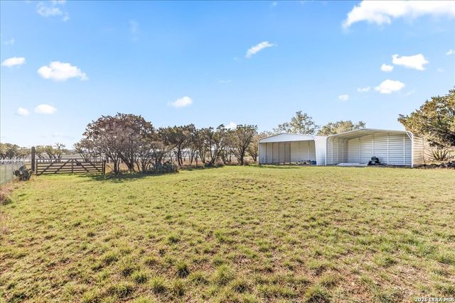 2748 Lakeshore, Canyon Lake, TX 78133