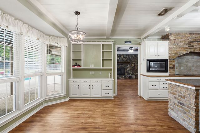 11206 Timber Creek Circle, Tyler, TX 75707