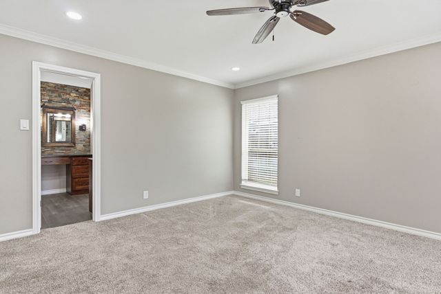 11206 Timber Creek Circle, Tyler, TX 75707