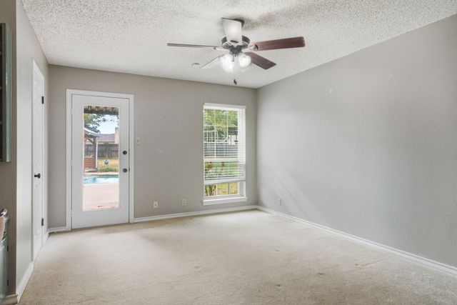 11206 Timber Creek Circle, Tyler, TX 75707
