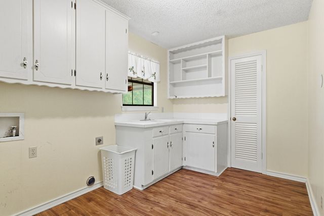 11206 Timber Creek Circle, Tyler, TX 75707