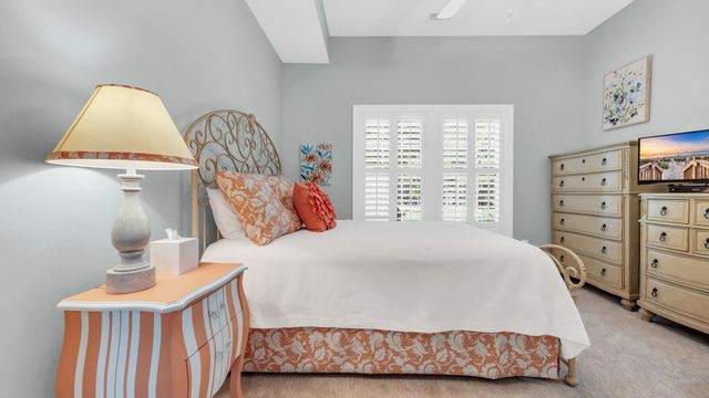 1236 Tidewater Dr., North Myrtle Beach, SC 29582