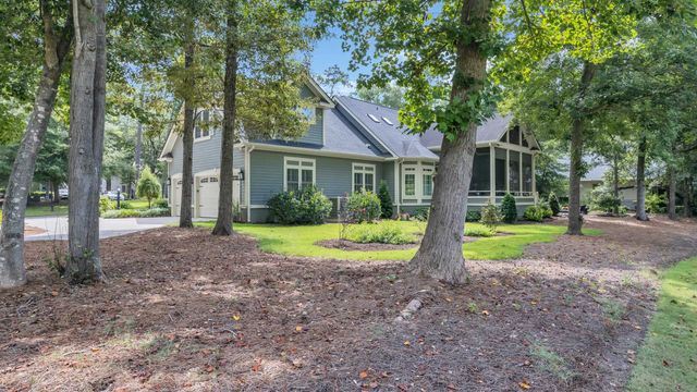 1236 Tidewater Dr., North Myrtle Beach, SC 29582