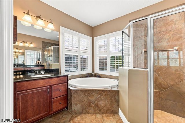 19790 Maddelena CIR, Estero, FL 33967