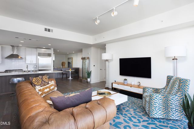 110 N Corcoran Street 2502, Durham, NC 27701