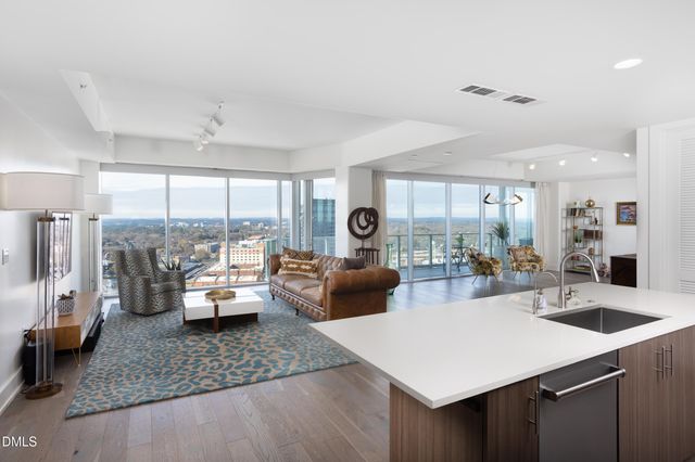 110 N Corcoran Street 2502, Durham, NC 27701