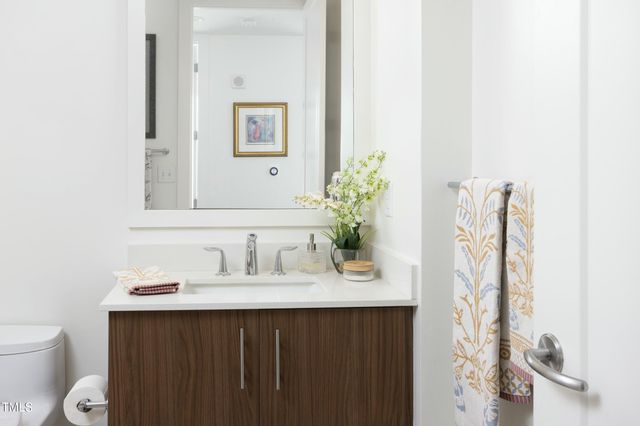 110 N Corcoran Street 2502, Durham, NC 27701