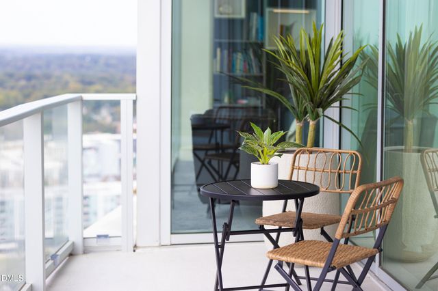 110 N Corcoran Street 2502, Durham, NC 27701