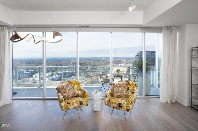 110 N Corcoran Street 2502, Durham, NC 27701