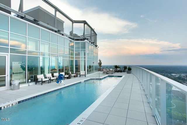 110 N Corcoran Street 2502, Durham, NC 27701