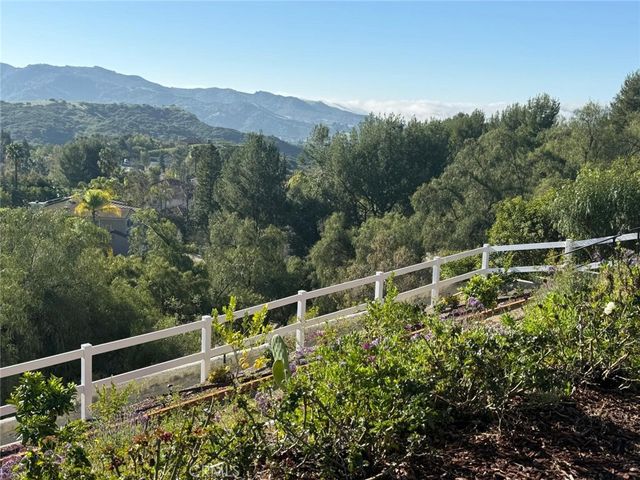 3302 Van Allen Place, Topanga, CA 90290