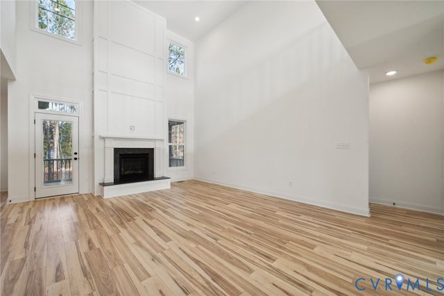 4517 North Waterside Dr, Lanexa, VA 23089