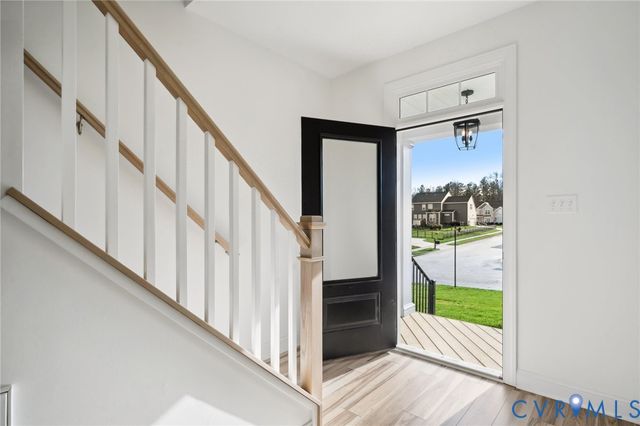 4517 North Waterside Dr, Lanexa, VA 23089