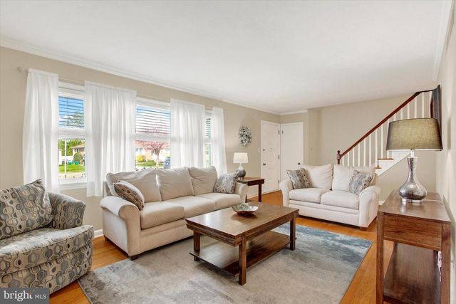 137 N STEPHEN PL, Hanover, PA 17331