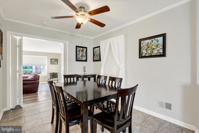 137 N STEPHEN PL, Hanover, PA 17331