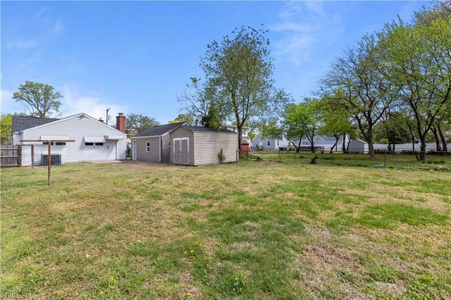 429 E Bayview BLVD, Norfolk, VA 23503