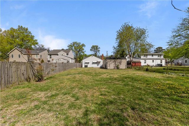 429 E Bayview BLVD, Norfolk, VA 23503