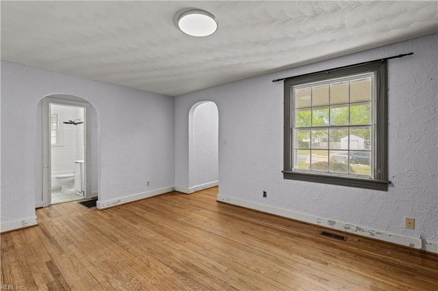 429 E Bayview BLVD, Norfolk, VA 23503