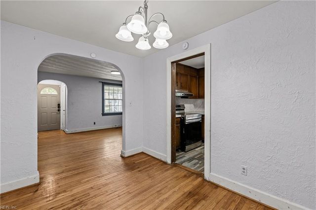 429 E Bayview BLVD, Norfolk, VA 23503