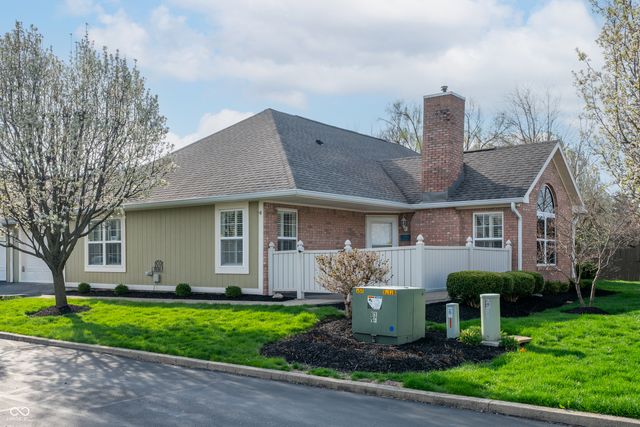 7335 Chapel Villas Lane B, Indianapolis, IN 46214