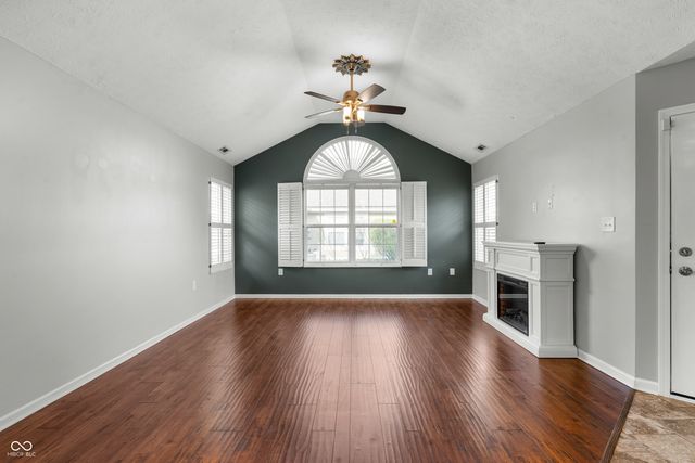 7335 Chapel Villas Lane B, Indianapolis, IN 46214