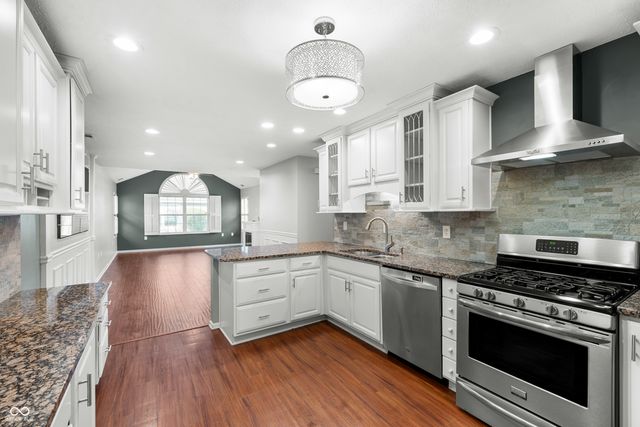 7335 Chapel Villas Lane B, Indianapolis, IN 46214