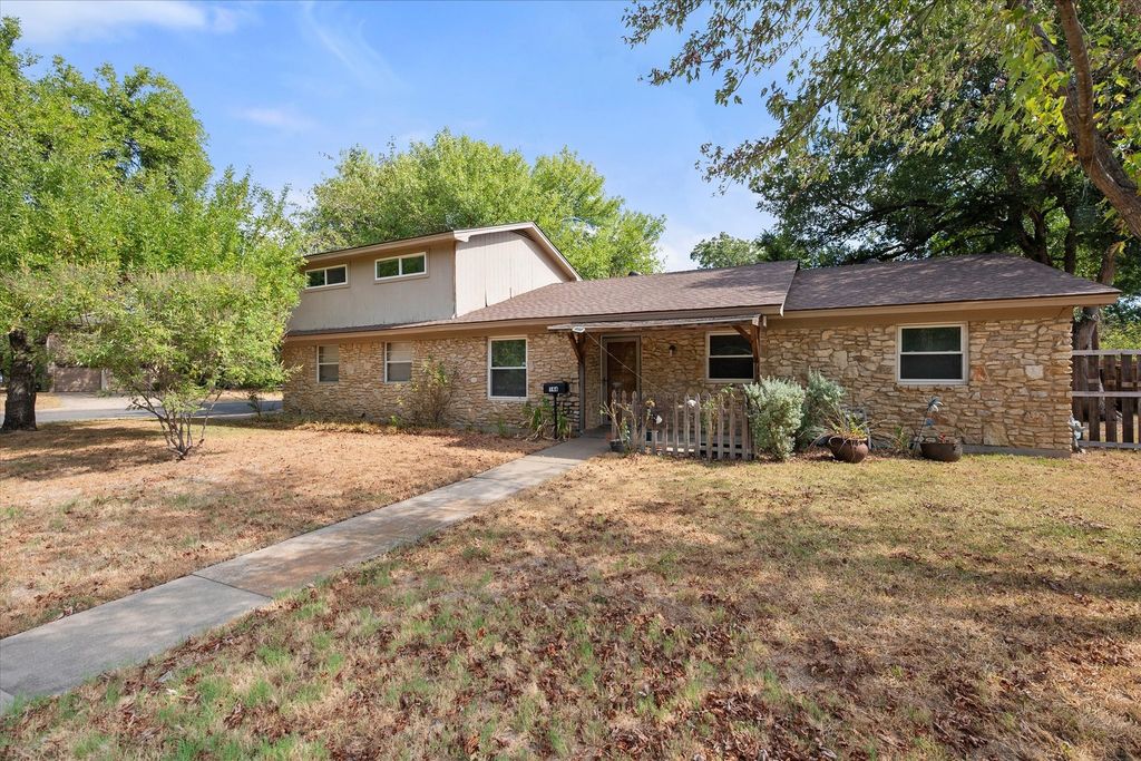 144 Jill Ann Drive, Burleson, TX 76028 — photo 4