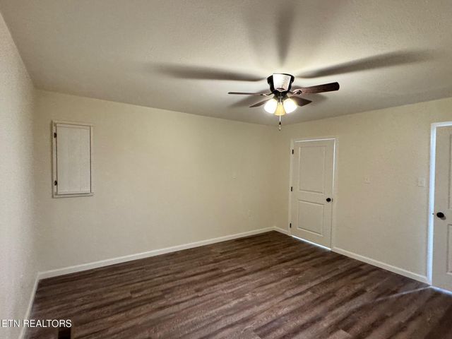 2506 Rugby Pike, Jamestown, TN 38556