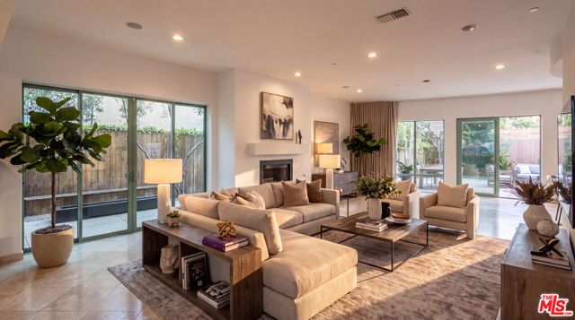 358 11th Street, Santa Monica, CA 90402