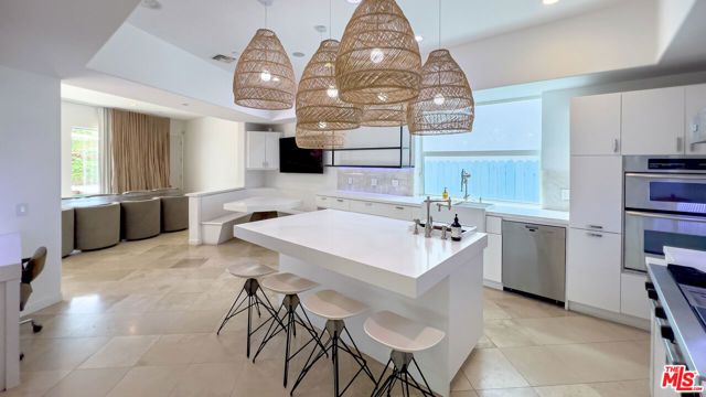 358 11th Street, Santa Monica, CA 90402