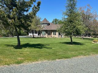 6817 Potts Trl, Browns Valley, CA 95918