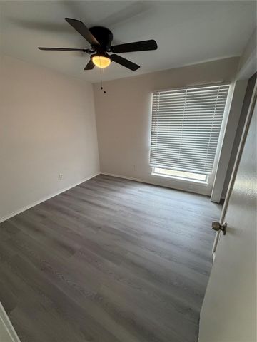 6618 Mccullum Road, Houston, TX 77489