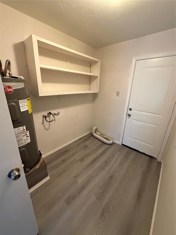 6618 Mccullum Road, Houston, TX 77489