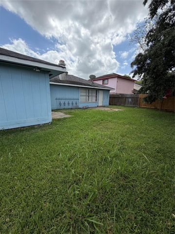 6618 Mccullum Road, Houston, TX 77489