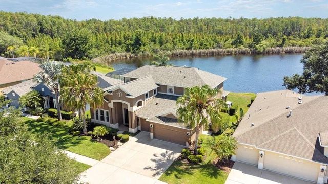 8758 CRYSTAL CREEK COURT, Land O Lakes, FL 34638
