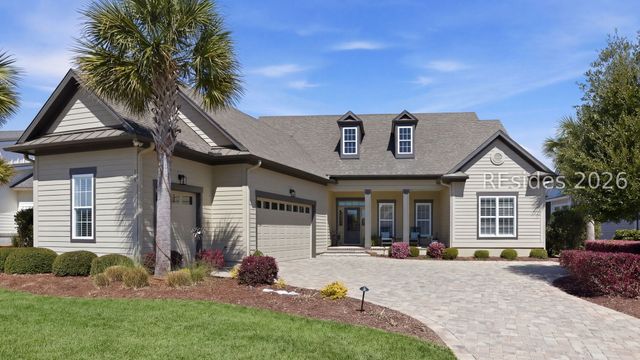 221 Flatwater Dr, Bluffton, SC 29910