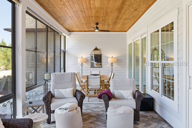 221 Flatwater Dr, Bluffton, SC 29910