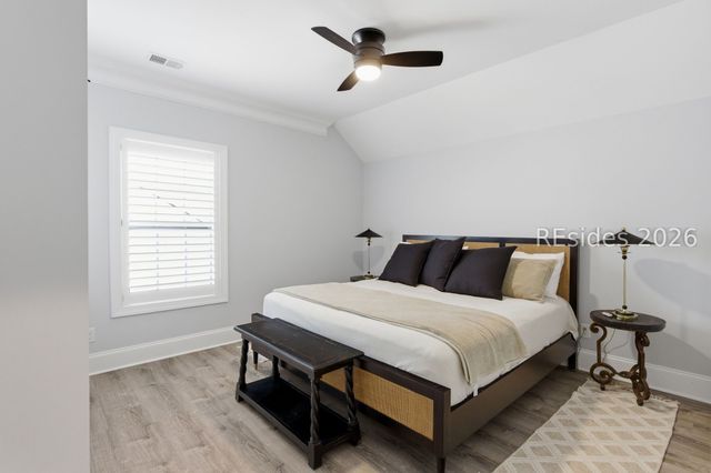 221 Flatwater Dr, Bluffton, SC 29910