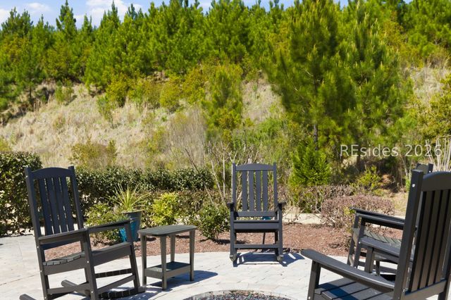 221 Flatwater Dr, Bluffton, SC 29910