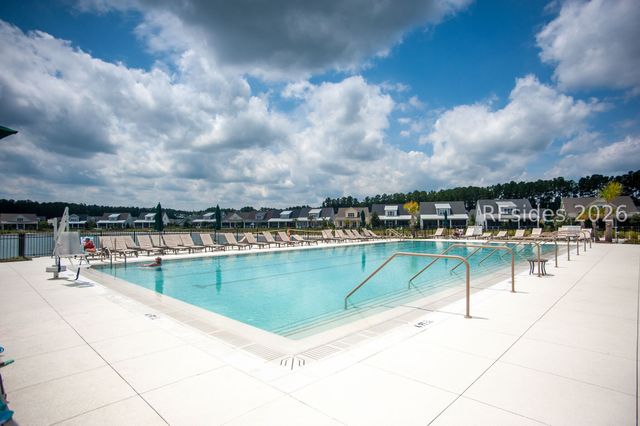 221 Flatwater Dr, Bluffton, SC 29910