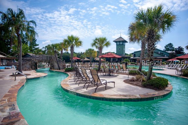 221 Flatwater Dr, Bluffton, SC 29910