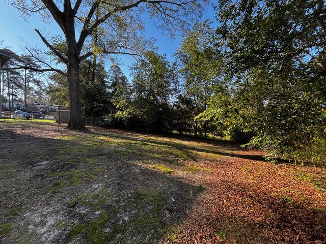 1904 Robin Road, North Augusta, SC 29841