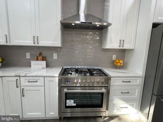 920 BROMPTON ST, Fredericksburg, VA 22401