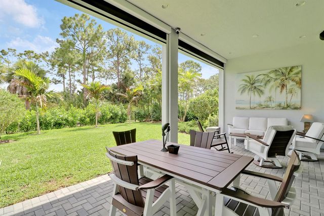 13242 Artisan Circle, Palm Beach Gardens, FL 33418