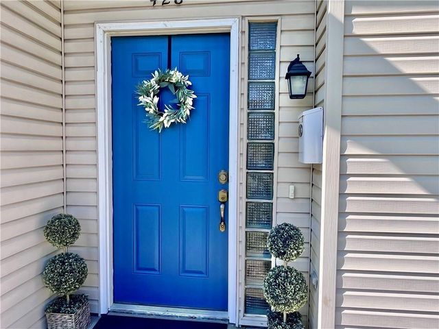 428 W Sycamore Street, Nevada, MO 64772