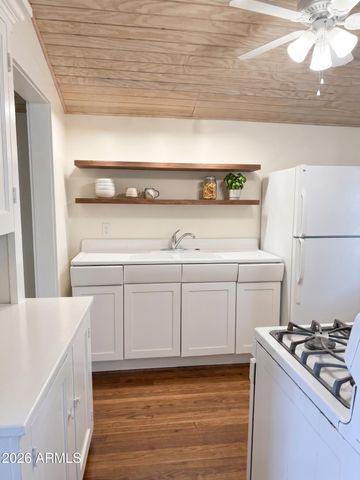 916 E MCKINLEY Street, Phoenix, AZ 85006