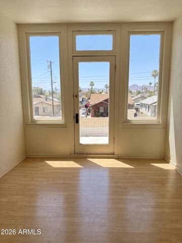 916 E MCKINLEY Street, Phoenix, AZ 85006