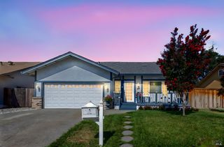 587 Greenwood Dr, Vacaville, CA 95687