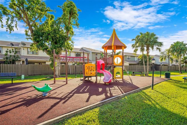 1030 NW 107th Ave 1030, Pembroke Pines, FL 33026