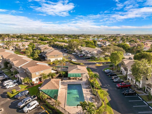 1030 NW 107th Ave 1030, Pembroke Pines, FL 33026